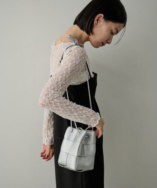Naege(ナエジ)の「クロス編みミニショルダーBAG(ショルダーバッグ・レディース・ライトグリーン/アイボリー/ブラック/シルバー・FREE)」の13枚目の写真