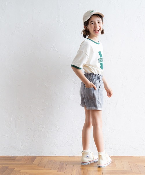 coca（coca）（コカ）の「キッズ　裾ロールアップデニムショートパンツ（デニムパンツ・キッズ・ライトブルー・150/120/130/140）」の5枚目の写真