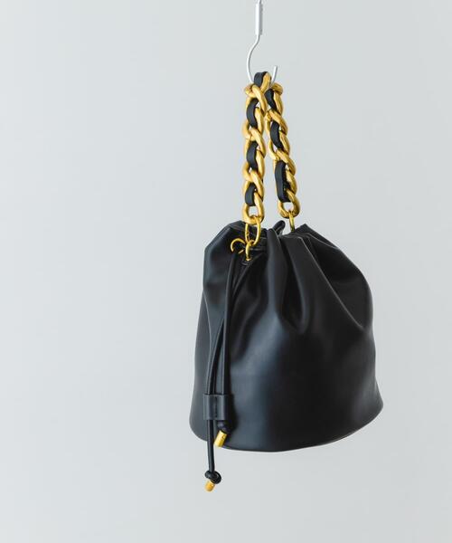 RODE SKO(ロデスコ)の「ビッグチェーンバッグ(ショルダーバッグ・レディース・ブラック/モカ/グリーン系その他・ONE)」の7枚目の写真