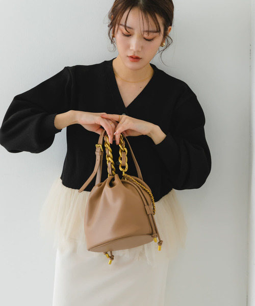 エトロ　チェーンバック エトロ チェーン ハンドバッグ レザー シボ革 チェーン 近年モデル