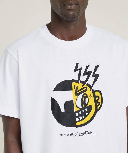 G-STAR(ジースター)の「FACE CARTOON LOOSE T-SHIRT/アートグラフィックロゴオーバーサイズTシャツ(Tシャツ/カットソー・メンズ・ホワイト・LARGE/MEDIUM/SMALL/X-LARGE/X-SMALL)」の5枚目の写真
