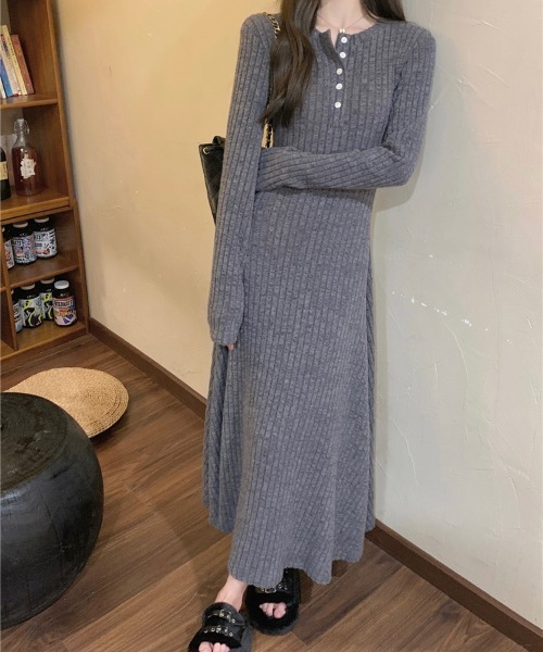 ECLIN（エクラン）の「2024AW新作ヘンリーネックAラインリブワンピース（Tシャツ/カットソー・レディース・チャコールグレー/ミックスグレー・FREE）」の13枚目の写真