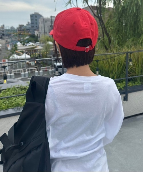 nemne store（ネンネストア）の「カラーロゴ刺繍キャップ（キャップ・レディース・ネイビー/レッド/ブルー・フリー）」の15枚目の写真