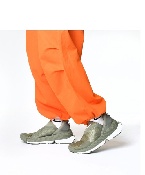 NIKE(ナイキ)の「NIKE ナイキ W GO FLYEASE ゴー フライイーズ WDR5540 ABC-MART限定 *300LTARMY/WHT(スリッポン・メンズ・グリーン・23.5cm/23.0cm/22.5cm/22.0cm/28.5cm/28.0cm/27.5cm/27.0cm/26.5cm/26.0cm/25.5cm/25.0cm/24.5cm/24.0cm/29.0cm)」の10枚目の写真