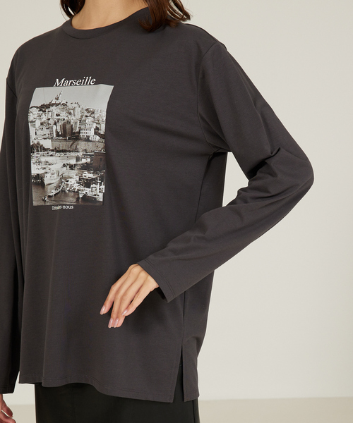 abahouse mavie(アバハウスマヴィ)の「【定番/長袖】フォトプリントロンT(Tシャツ/カットソー・レディース・ホワイト系その他/グレー系その他・フリー)」の13枚目の写真