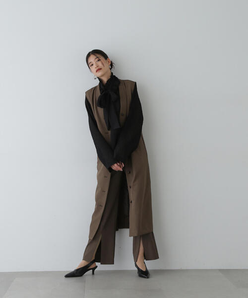 N.(N. Natural Beauty Basic)(エヌエヌナチュラルビューティーベーシック)の「◆2wayフリルネックブラウス(シャツ/ブラウス・レディース・ブラック/ホワイト/イエロー・MEDIUM)」の14枚目の写真