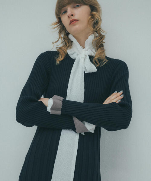 N.(N. Natural Beauty Basic)(エヌエヌナチュラルビューティーベーシック)の「◆2wayフリルネックブラウス(シャツ/ブラウス・レディース・ブラック/ホワイト/イエロー・MEDIUM)」の19枚目の写真