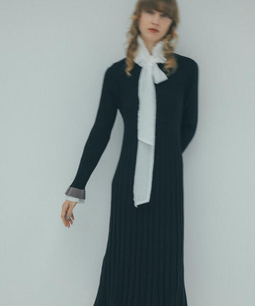 N.(N. Natural Beauty Basic)(エヌエヌナチュラルビューティーベーシック)の「◆2wayフリルネックブラウス(シャツ/ブラウス・レディース・ブラック/ホワイト/イエロー・MEDIUM)」の20枚目の写真