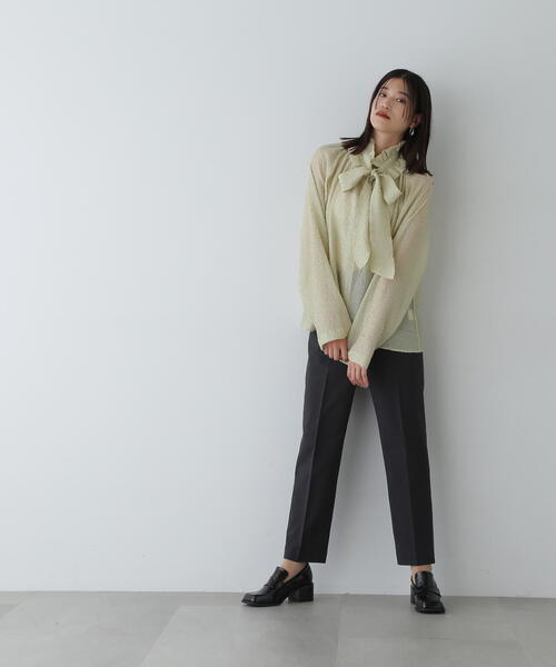 N.(N. Natural Beauty Basic)(エヌエヌナチュラルビューティーベーシック)の「◆2wayフリルネックブラウス(シャツ/ブラウス・レディース・ブラック/ホワイト/イエロー・MEDIUM)」の8枚目の写真