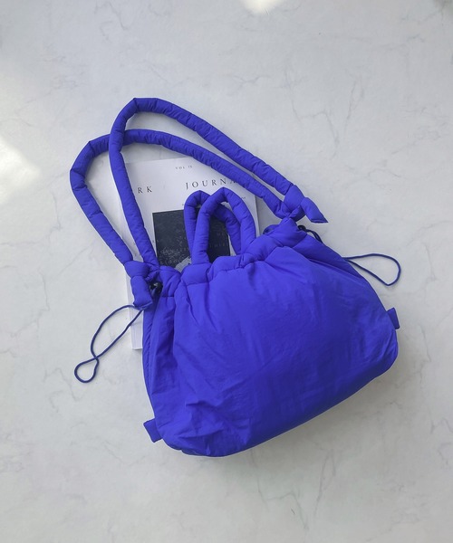 AS KNOW AS plus(アズノゥアズプラス)の「パテッド3wayショルダーバッグ(ショルダーバッグ・レディース・ブラック/グレー/アイボリー/ブルー・FREE)」の18枚目の写真