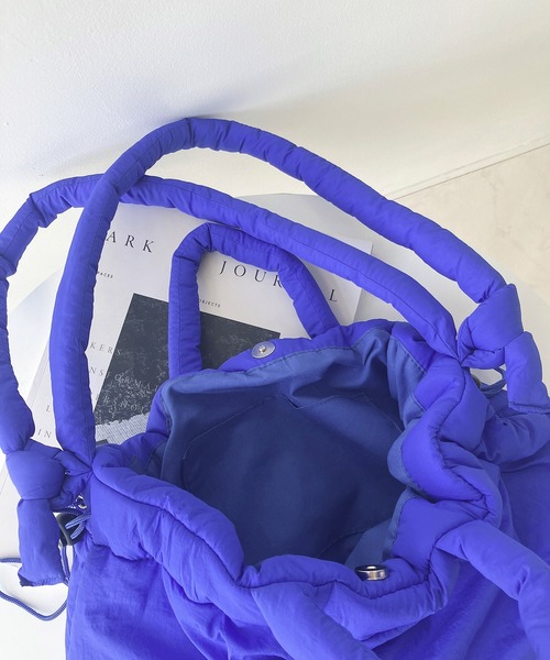 AS KNOW AS plus(アズノゥアズプラス)の「パテッド3wayショルダーバッグ(ショルダーバッグ・レディース・ブラック/グレー/アイボリー/ブルー・FREE)」の19枚目の写真