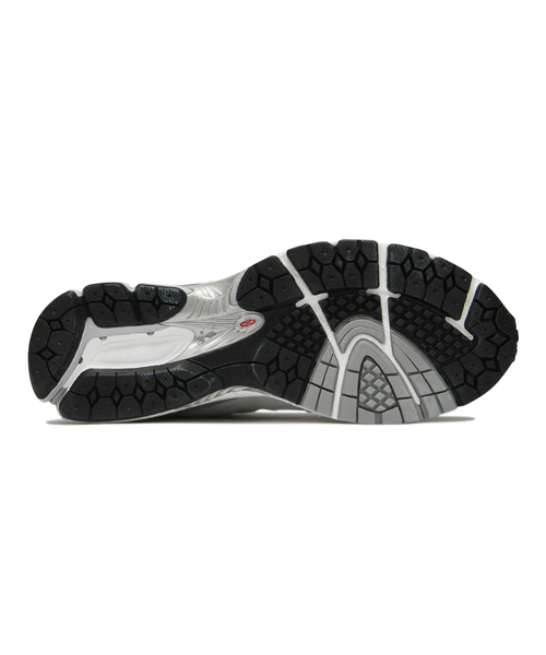 セール】《WEB限定》【New Balance / ニューバランス】2002R GTX