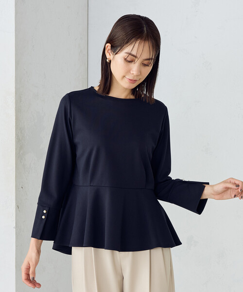 COMME CA ISM（コムサイズム）の「ペプラムブラウス（シャツ/ブラウス・レディース・ネイビー/ホワイト・MEDIUM/LARGE）」の8枚目の写真