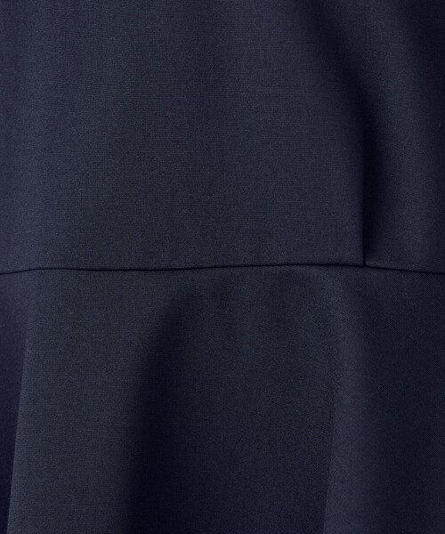 COMME CA ISM（コムサイズム）の「ペプラムブラウス（シャツ/ブラウス・レディース・ネイビー/ホワイト・MEDIUM/LARGE）」の18枚目の写真