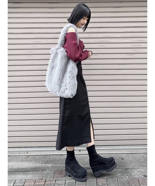 MURUA（ムルーア）の「フェイクファーラメロゴトートバッグ（トートバッグ・レディース・ホワイト/グレー/ブラック・FREE）」の17枚目の写真