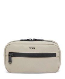 TUMI（トゥミ）の「TUMI+ エクストラ・スモール・ポーチ（ポーチ