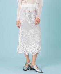 シアーレーススカート