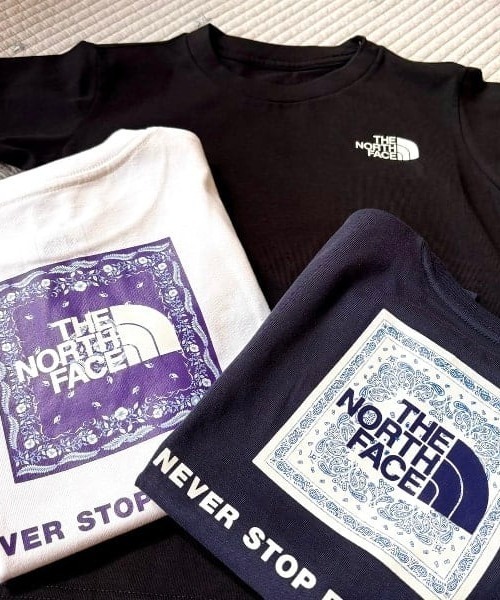 THE NORTH FACE(ザノースフェイス)の「THE NORTH FACE /バンダナ スクエア ロゴ Tシャツ 2025SS (130~150cm)(Tシャツ/カットソー・キッズ・ブラック/ホワイト/ネイビー・140/150/130)」の4枚目の写真