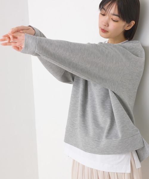 OMNES(オムネス)の「ソフトダンボールニットプルオーバー(Tシャツ/カットソー・レディース・アイボリー/グレー/チャコールグレー/ピンク/モカ・MEDIUM/LARGE)」の19枚目の写真