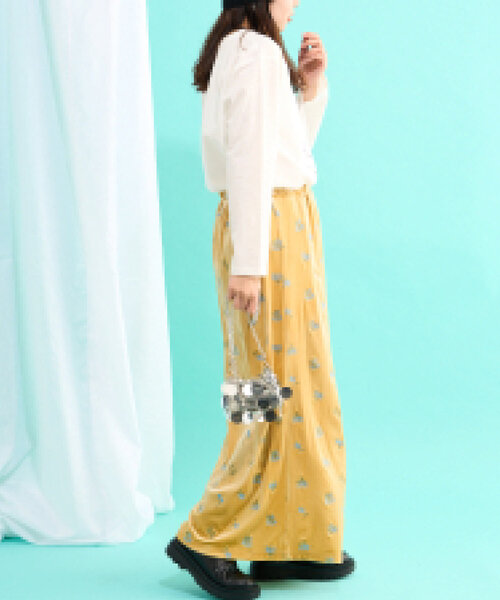 CIAOPANIC TYPY(チャオパニックティピー)の「【2025年S/S新作】花柄刺繍ベロアスカート(スカート・レディース・ブラウン/ブラック/イエロー・SMALL/MEDIUM)」の9枚目の写真