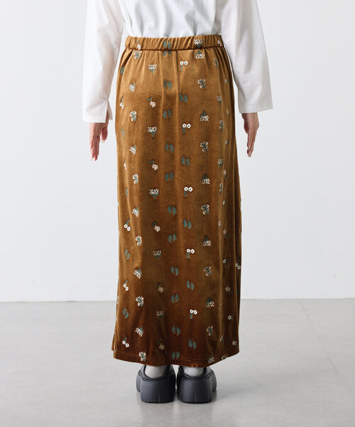 CIAOPANIC TYPY(チャオパニックティピー)の「【2025年S/S新作】花柄刺繍ベロアスカート(スカート・レディース・ブラウン/ブラック/イエロー・SMALL/MEDIUM)」の13枚目の写真