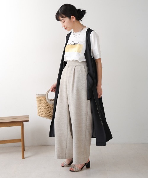 Bou Jeloud(ブージュルード)の「バックプリーツロングジレ(ベスト・レディース・ブラック/アイボリー・38)」の22枚目の写真