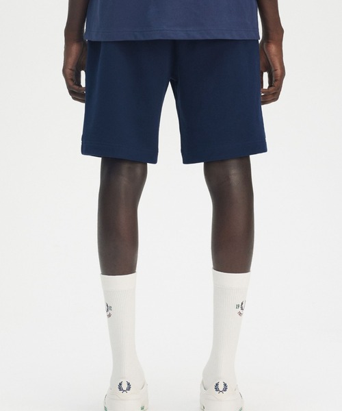 FRED PERRY(フレッドペリー)の「1952 Sweat Shorts/刺繍ロゴスウェットショートパンツ(スウェットパンツ・メンズ・ブルー・S/M)」の18枚目の写真