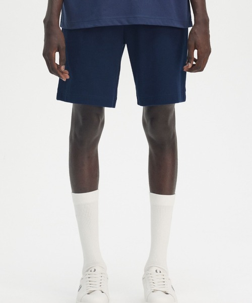 FRED PERRY(フレッドペリー)の「1952 Sweat Shorts/刺繍ロゴスウェットショートパンツ(スウェットパンツ・メンズ・ブルー・S/M)」の16枚目の写真
