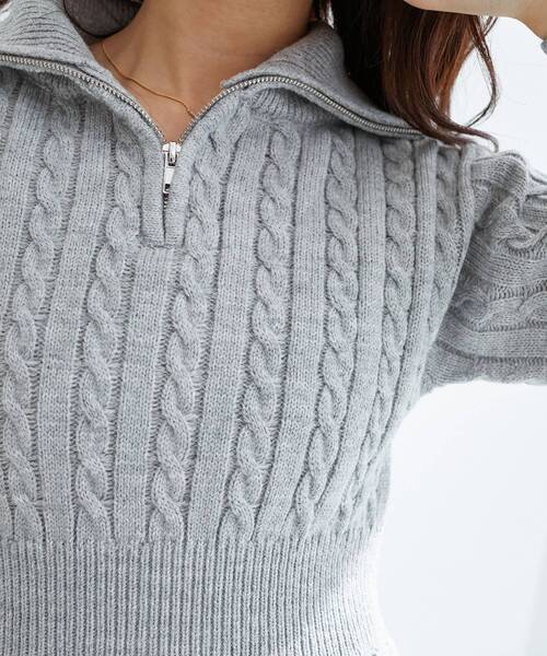 MAJESTIC LEGON(マジェスティックレゴン)の「ケーブルジップニットミニワンピ(ワンピース・レディース・グレー/アイボリー/ネイビー・MEDIUM)」の17枚目の写真