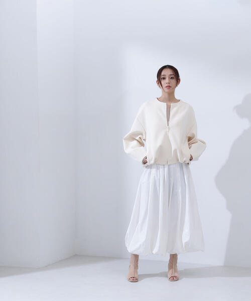 NATURAL BEAUTY BASIC（ナチュラルビューティーベーシック）の「◇ノーカラーダンボールフォルムブルゾン（ブルゾン・レディース・ブラック/グレー/アイボリー・SMALL/MEDIUM）」の12枚目の写真