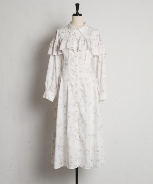 tocco closet(トッコ クローゼット)の「パール釦バックレースアップフリルヨークフラワープリントシャツワンピース(ワンピース・レディース・オフホワイト/ラベンダー・M)」の8枚目の写真