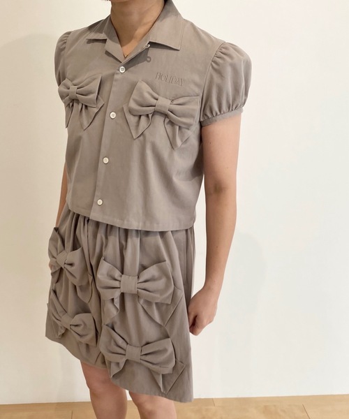 HOLIDAY（ホリデイ）の「BOW PUFF S/S SHIRT ボウパフショートスリーブシャツ（シャツ/ブラウス・レディース・ブラック/グレイッシュベージュ・ONE SIZE）」の12枚目の写真