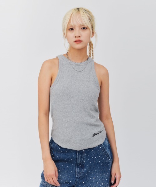 atmos pink(アトモスピンク)の「atmos pink Logo Embroidery Tank Top / アトモス ピンク ロゴ エンブロイダリー タンクトップ(タンクトップ・レディース・ホワイト/ブラック/グレー・FREE)」の3枚目の写真