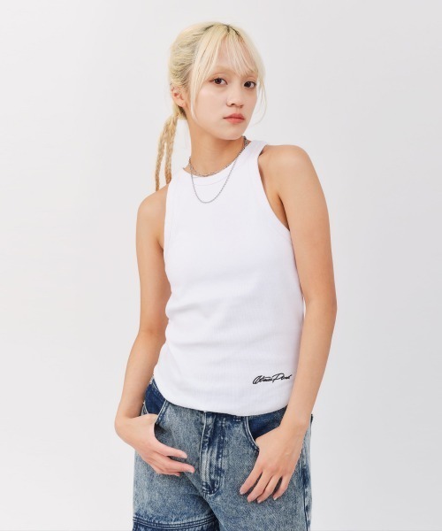 atmos pink(アトモスピンク)の「atmos pink Logo Embroidery Tank Top / アトモス ピンク ロゴ エンブロイダリー タンクトップ(タンクトップ・レディース・ホワイト/ブラック/グレー・FREE)」の1枚目の写真
