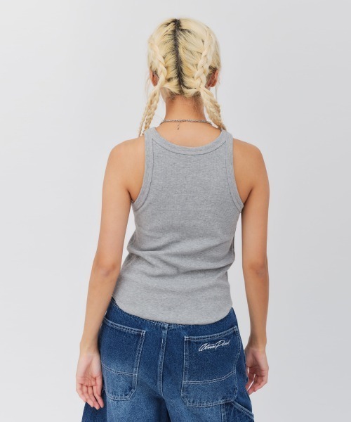 atmos pink(アトモスピンク)の「atmos pink Logo Embroidery Tank Top / アトモス ピンク ロゴ エンブロイダリー タンクトップ(タンクトップ・レディース・ホワイト/ブラック/グレー・FREE)」の11枚目の写真