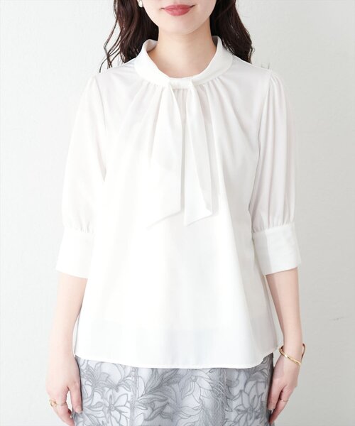 natural couture（ナチュラルクチュール）の「袖口パールノット結び6分袖ブラウス（シャツ/ブラウス・レディース・サックスブルー/ピンクベージュ/チャコールグレー/グレー/オフホワイト/ネイビー・FREE）」の14枚目の写真