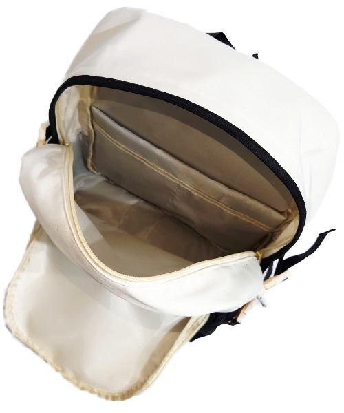 CRYSTAL BALL(クリスタルボール)の「echecs 2025(バックパック+4点グッズセット)(バックパック/リュック・レディース・ブラック×ホワイト・FREE)」の16枚目の写真