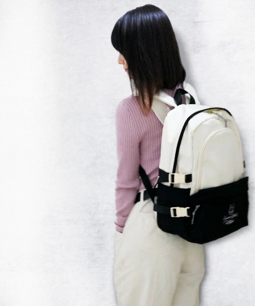 CRYSTAL BALL(クリスタルボール)の「echecs 2025(バックパック+4点グッズセット)(バックパック/リュック・レディース・ブラック×ホワイト・FREE)」の8枚目の写真