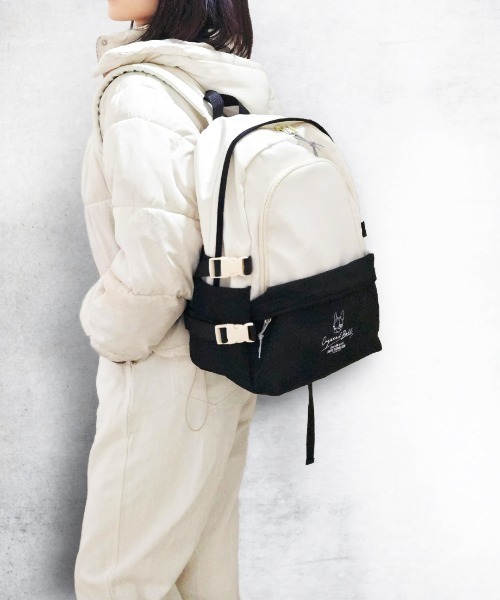 CRYSTAL BALL(クリスタルボール)の「echecs 2025(バックパック+4点グッズセット)(バックパック/リュック・レディース・ブラック×ホワイト・FREE)」の10枚目の写真