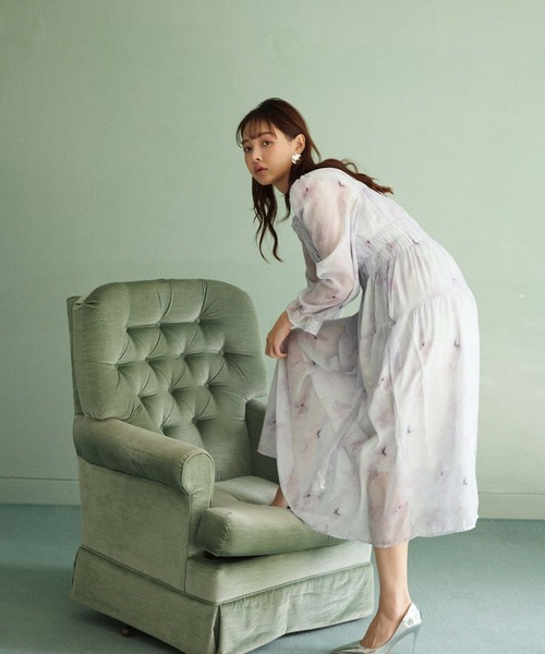 fifth（フィフス）の「水彩フラワー柄シャーリングワンピース（ワンピース・レディース・ラベンダー/イエロー・M）」の22枚目の写真