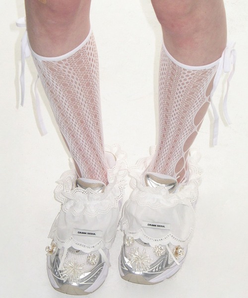 CRANK（クランク）の「★K-POPアイドル着用 CRANK／フリルシューカバー（シューズアクセサリー・レディース・ブラック/ホワイト・FREE）」の12枚目の写真