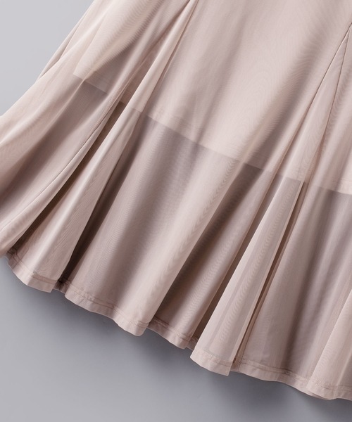 SAISON DE PAPILLON(セゾンドパピヨン)の「マーメイドチュールロングスカート(スカート・レディース・チャコール/ベージュ/ブラック・L/M/S)」の5枚目の写真