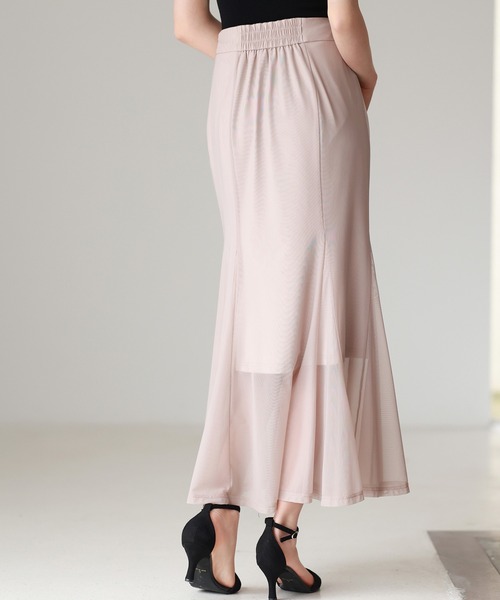 SAISON DE PAPILLON(セゾンドパピヨン)の「マーメイドチュールロングスカート(スカート・レディース・チャコール/ベージュ/ブラック・L/M/S)」の17枚目の写真