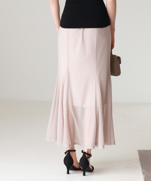 SAISON DE PAPILLON(セゾンドパピヨン)の「マーメイドチュールロングスカート(スカート・レディース・チャコール/ベージュ/ブラック・L/M/S)」の9枚目の写真