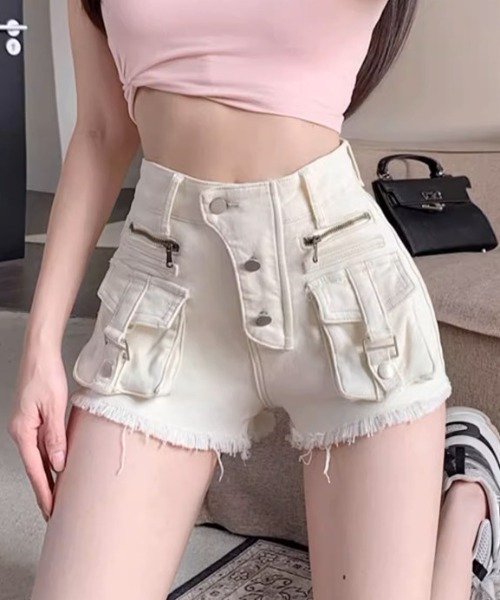 .KOM(ドットコム)の「A'GEM/9 × .kom 『.KOM/ドットケーオーエム』 カーゴポケット付きショートパンツ(その他パンツ・レディース・ブラウン/ホワイト/ブラック/ブルー・S/M)」の5枚目の写真