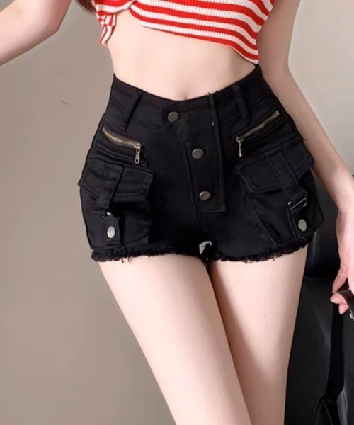 .KOM(ドットコム)の「A'GEM/9 × .kom 『.KOM/ドットケーオーエム』 カーゴポケット付きショートパンツ(その他パンツ・レディース・ブラウン/ホワイト/ブラック/ブルー・S/M)」の8枚目の写真
