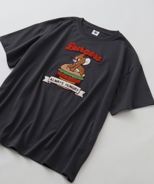 Tom&Jerry(トムアンドジェリー)の「【Tom & Jerry/トム & ジェリー】アートワークデザイン サガラ刺繍 半袖Tシャツ(Tシャツ/カットソー・レディース・グリーン/オフホワイト/スミクロ/ベージュ・L/M)」の9枚目の写真