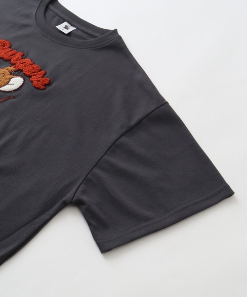 Tom&Jerry(トムアンドジェリー)の「【Tom & Jerry/トム & ジェリー】アートワークデザイン サガラ刺繍 半袖Tシャツ(Tシャツ/カットソー・レディース・グリーン/オフホワイト/スミクロ/ベージュ・L/M)」の16枚目の写真