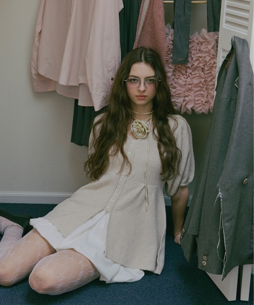 loin nuit（ロワンニュイ）の「front button puff knit / フロントボタンパフニット（ニット/セーター・レディース・ピンク/グリーン/ライトベージュ・FREE）」の8枚目の写真