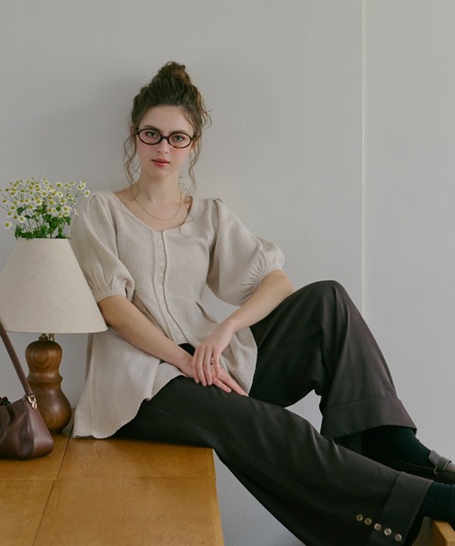 loin nuit（ロワンニュイ）の「front button puff knit / フロントボタンパフニット（ニット/セーター・レディース・ピンク/グリーン/ライトベージュ・FREE）」の10枚目の写真